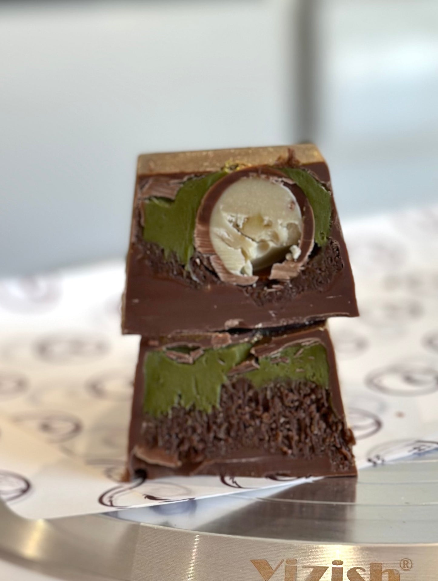 Gold Nutella & Pistachio Chocolate Bar