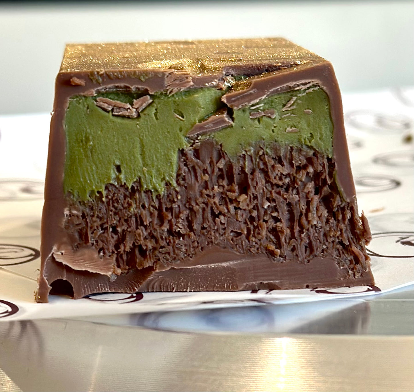 Gold Nutella & Pistachio Chocolate Bar