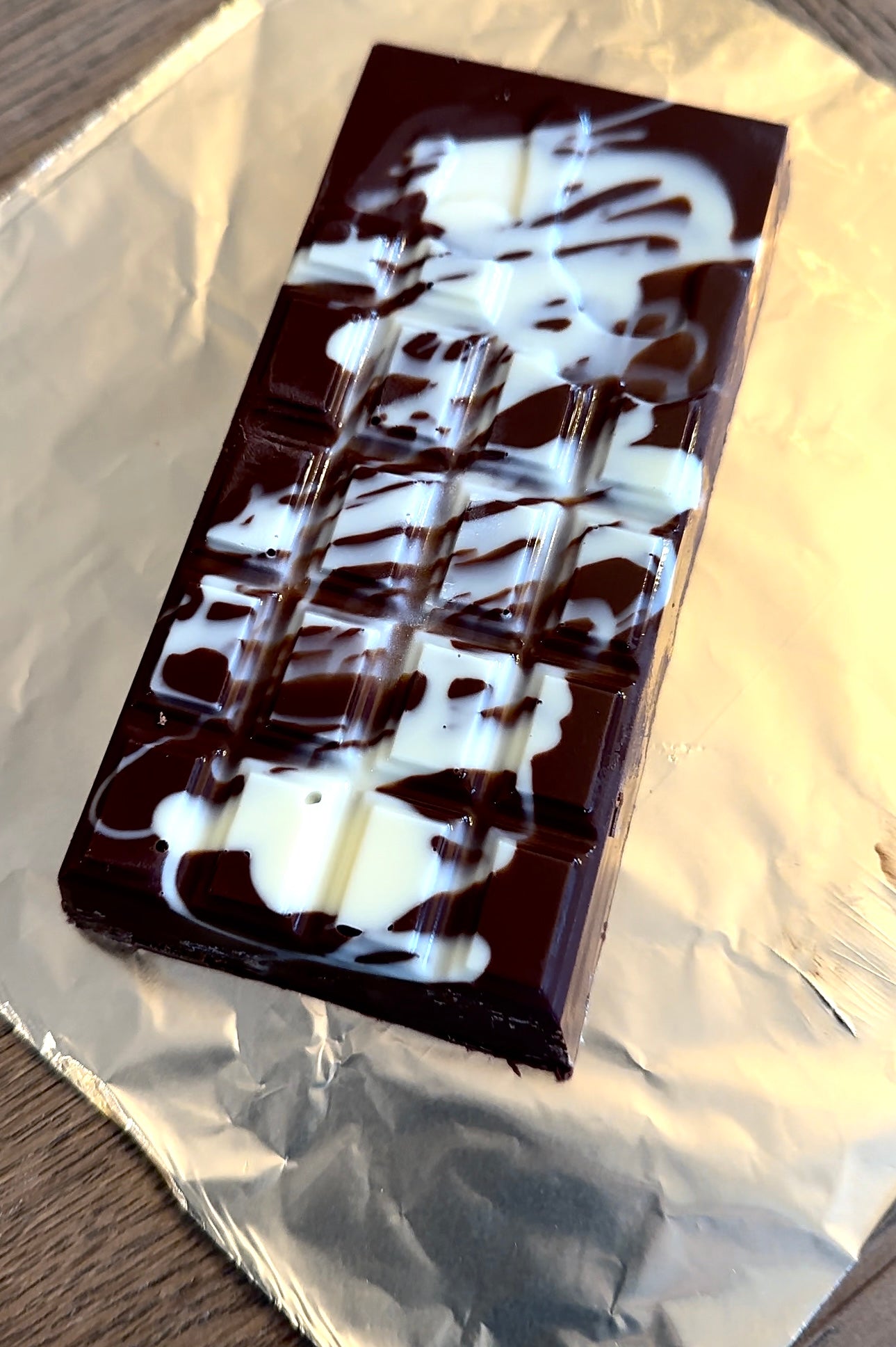 Indulgent Dulce De Leche Caramel Chocolate Bar